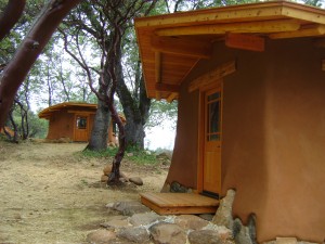 cob buildings, cob workshops, natural building, natural building workshops, rob pollacek