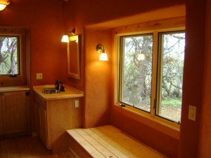 cob buildings, cob workshops, natural building, natural building workshops, rob pollacek